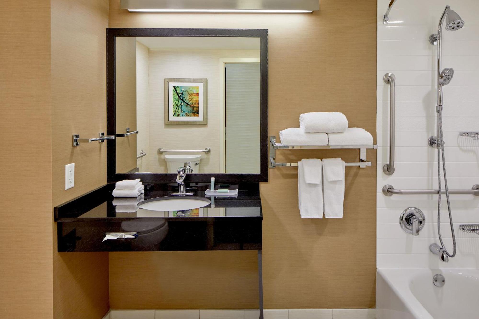 Fairfield Inn & Suites By Marriott Atlanta Літіа Спринґс Екстер'єр фото